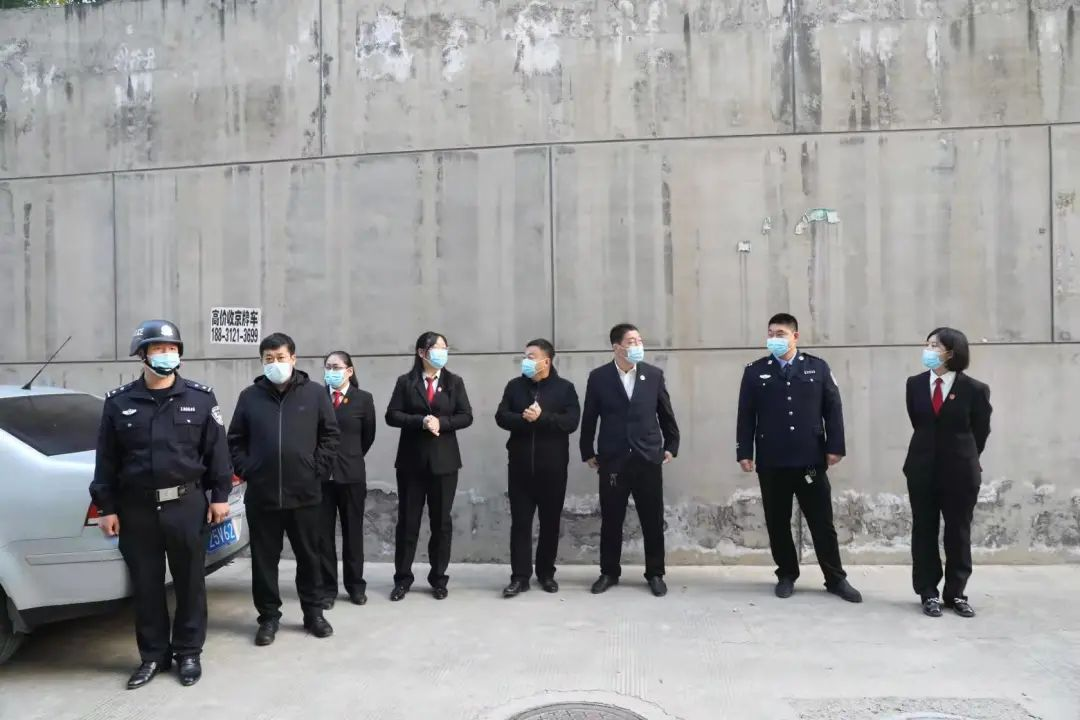 13818966_图片2.png